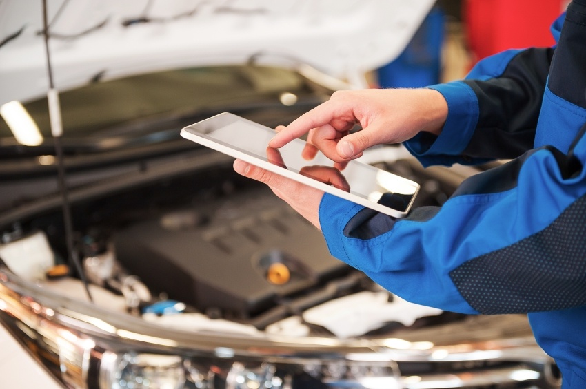 car-maintenance-and-repairs-istock_000066173963_small